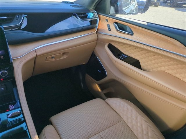 2024 Jeep Grand Cherokee L Summit Reserve 4x4