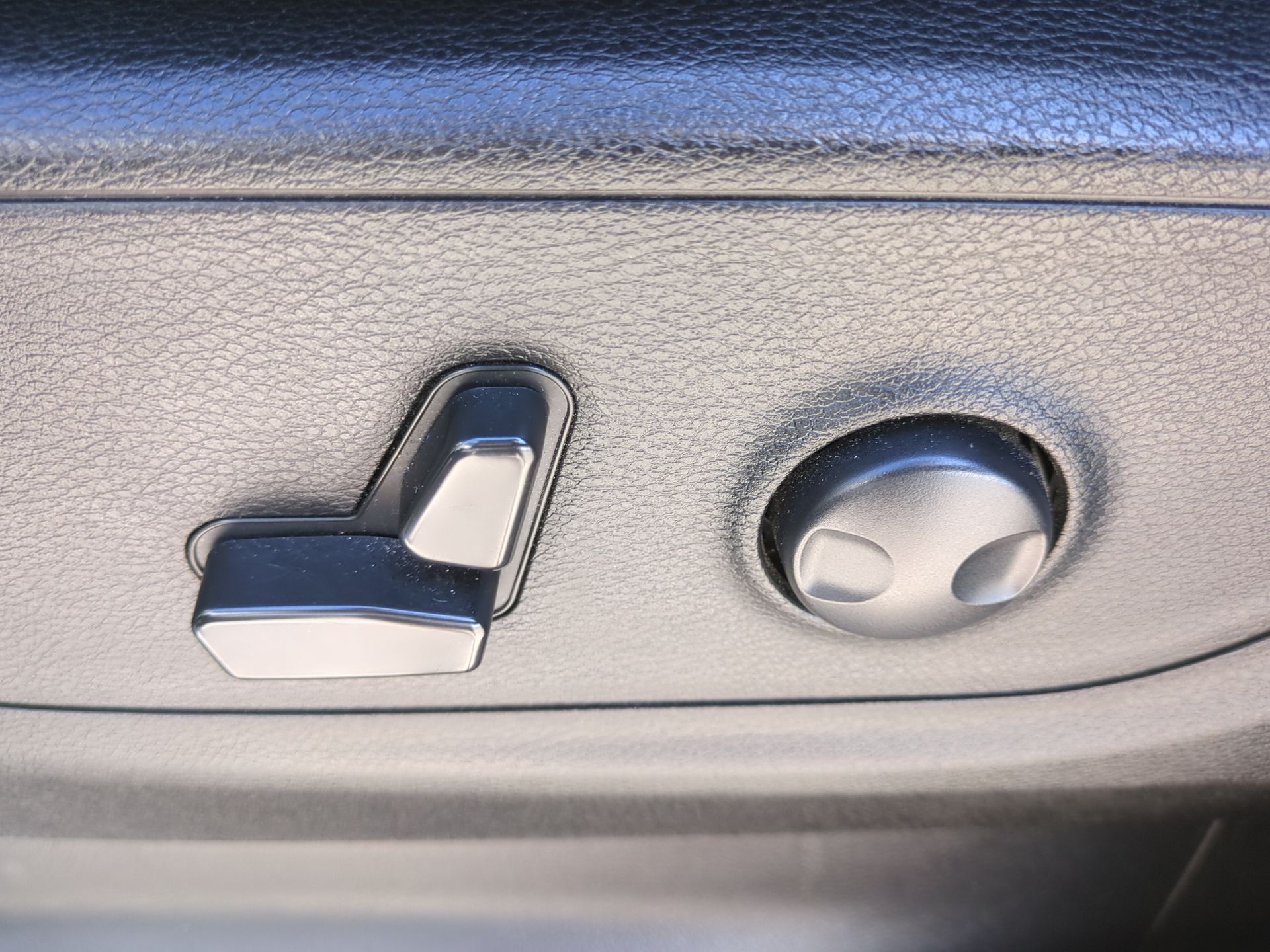 2022 RAM 1500 Big Horn Quad Cab 4x2 6'4" Box