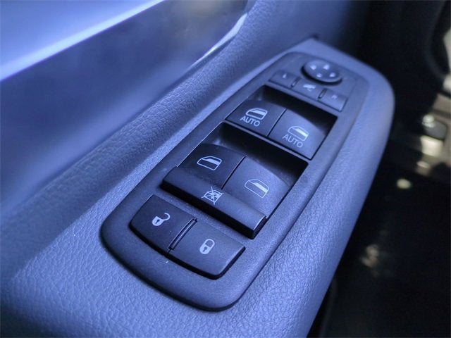 2022 RAM 1500 Big Horn Quad Cab 4x4 6'4" Box