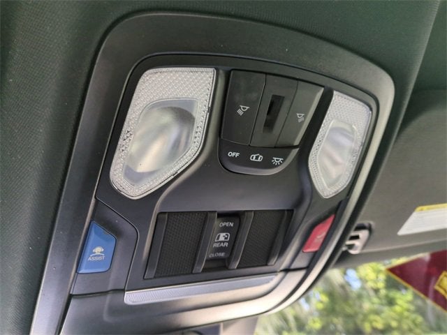 2022 RAM 1500 Rebel Crew Cab 4x4 5'7" Box