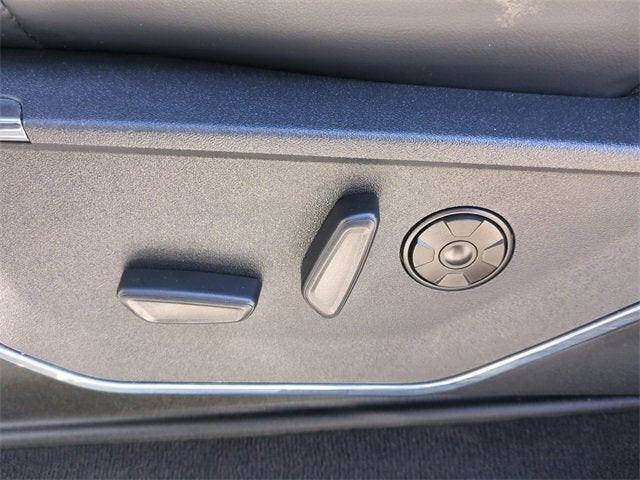 2025 Ford Super Duty F-350 SRW Platinum