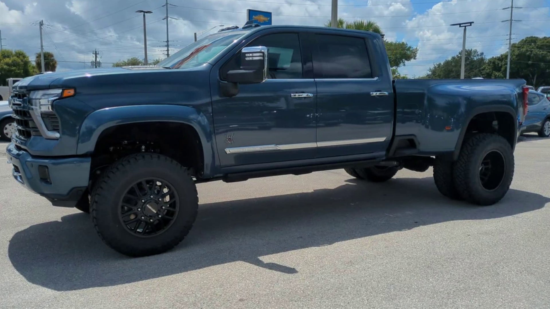 2026 Chevrolet Silverado 3500 HD High Country DRW