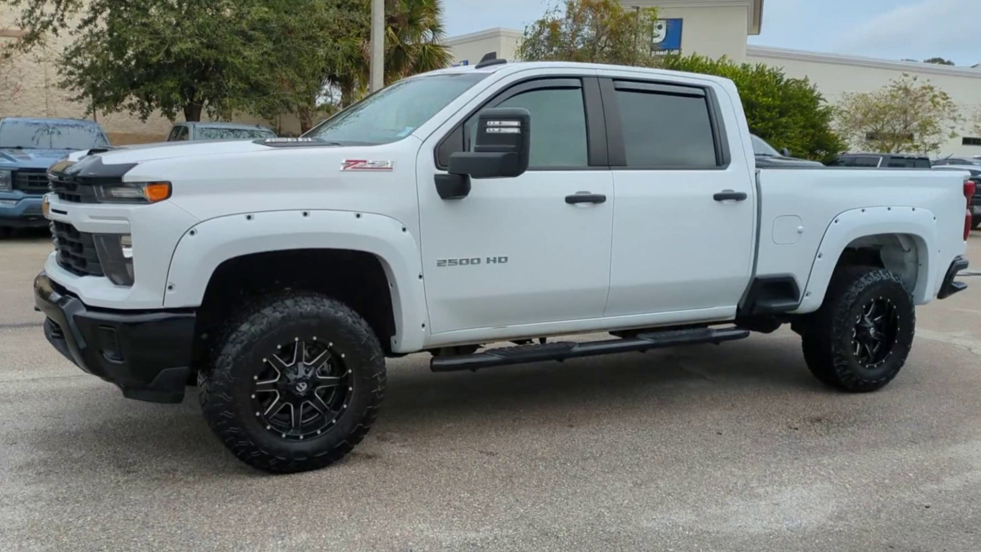 2024 Chevrolet Silverado 2500 HD Custom