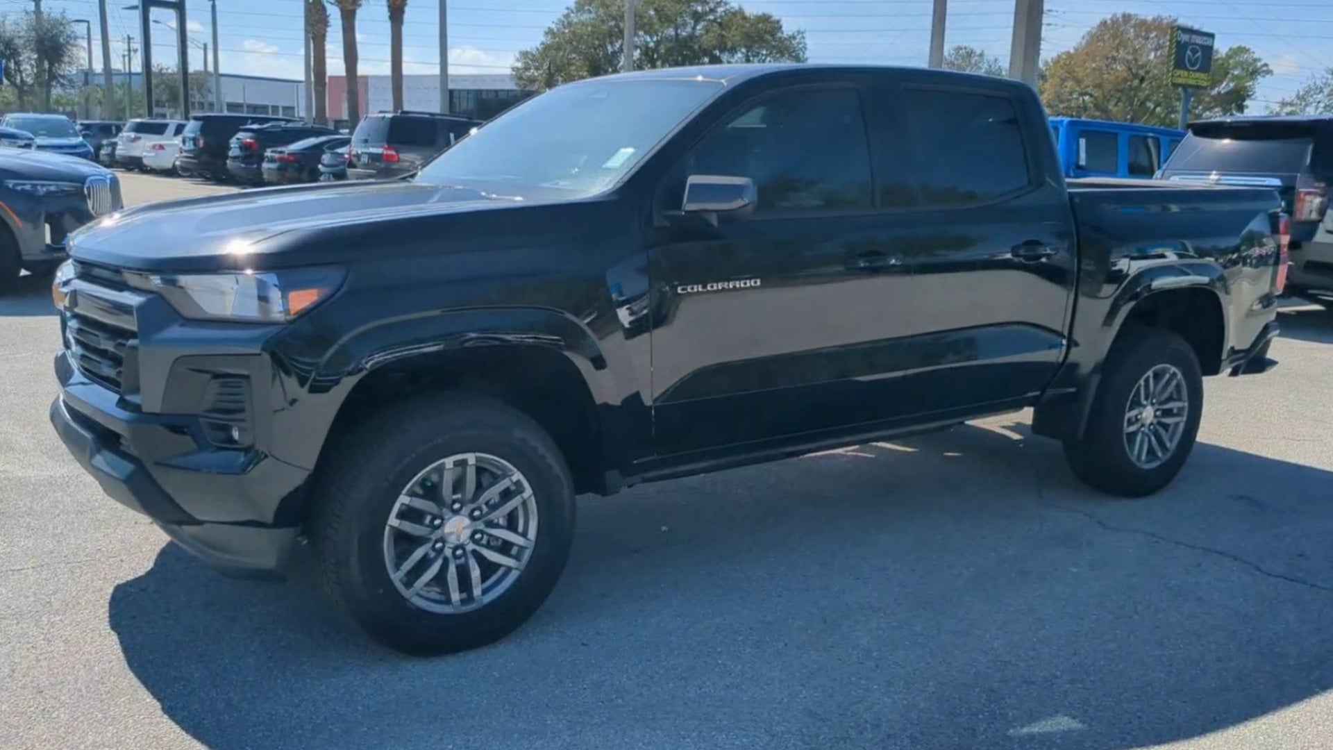 2024 Chevrolet Colorado LT