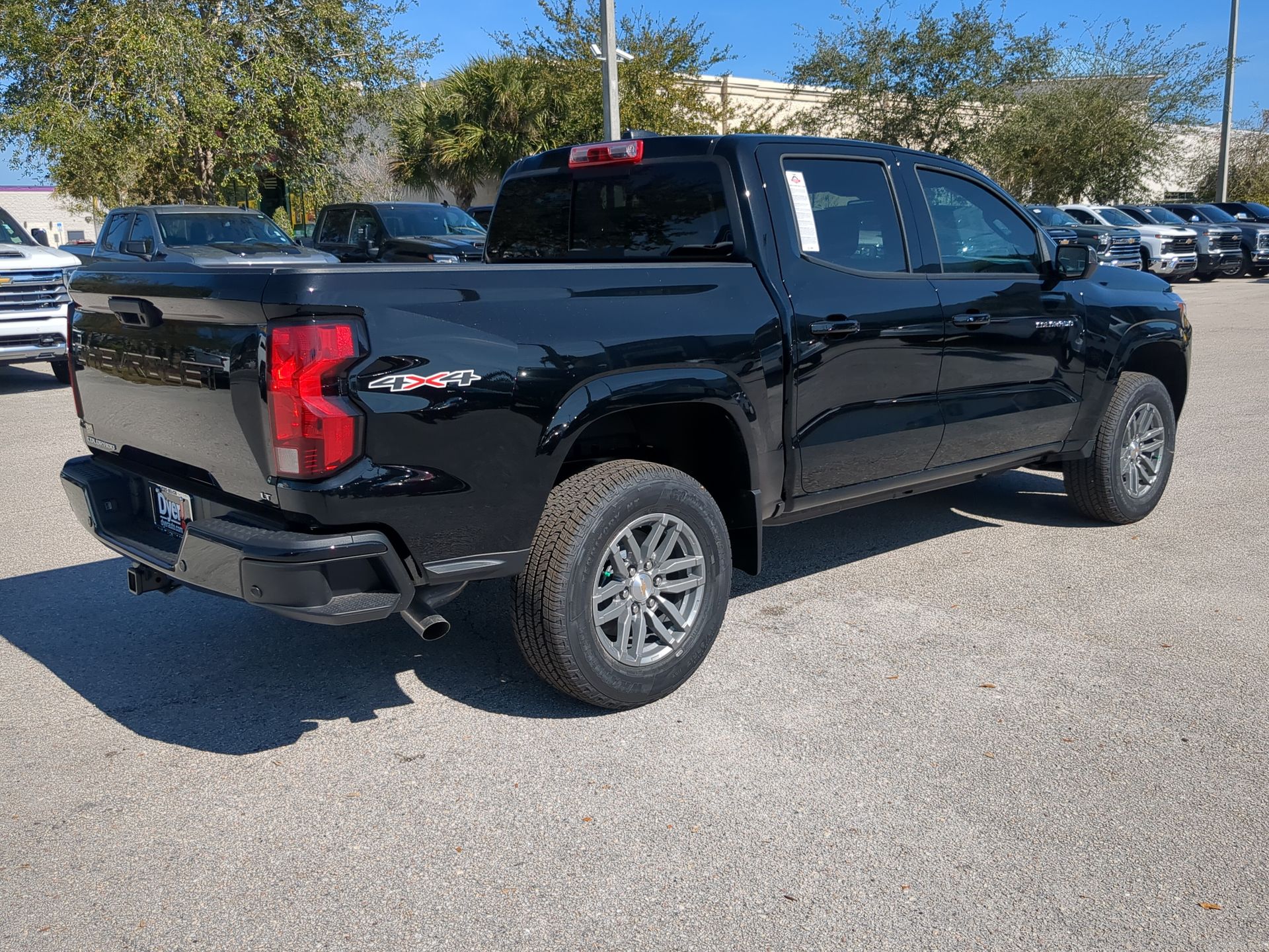 2024 Chevrolet Colorado LT