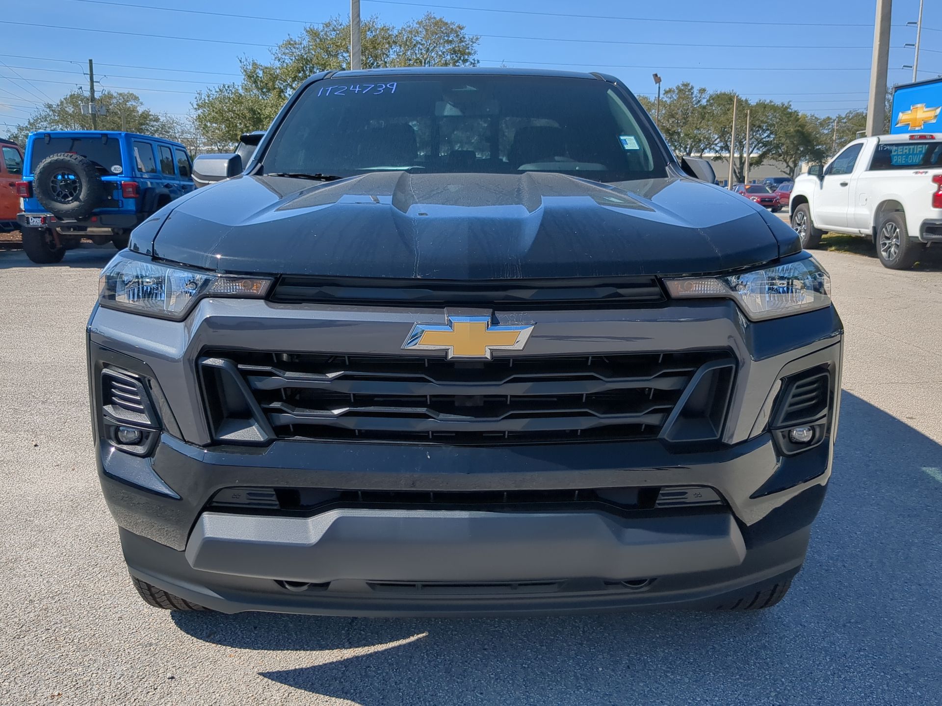 2024 Chevrolet Colorado LT