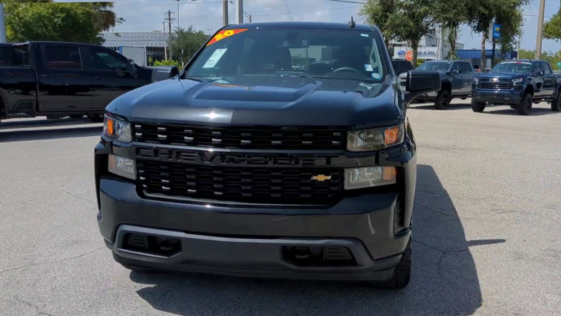 2020 Chevrolet Silverado 1500 Custom