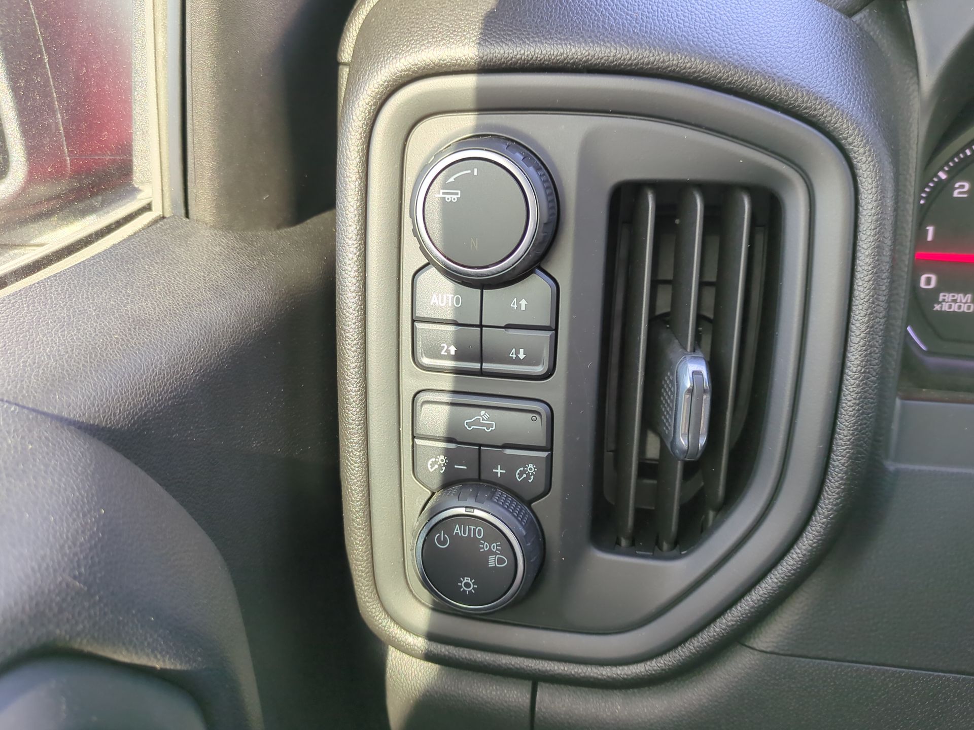 2019 Chevrolet Silverado 1500 Custom Trail Boss