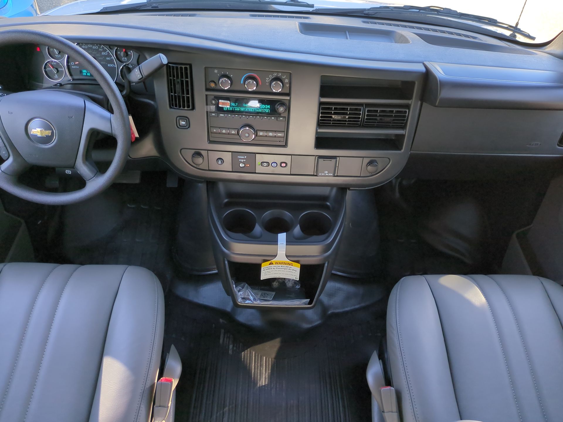 2025 Chevrolet Express Cargo 2500 WT