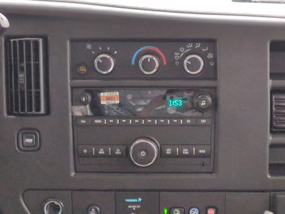 2025 Chevrolet Express Cargo WT