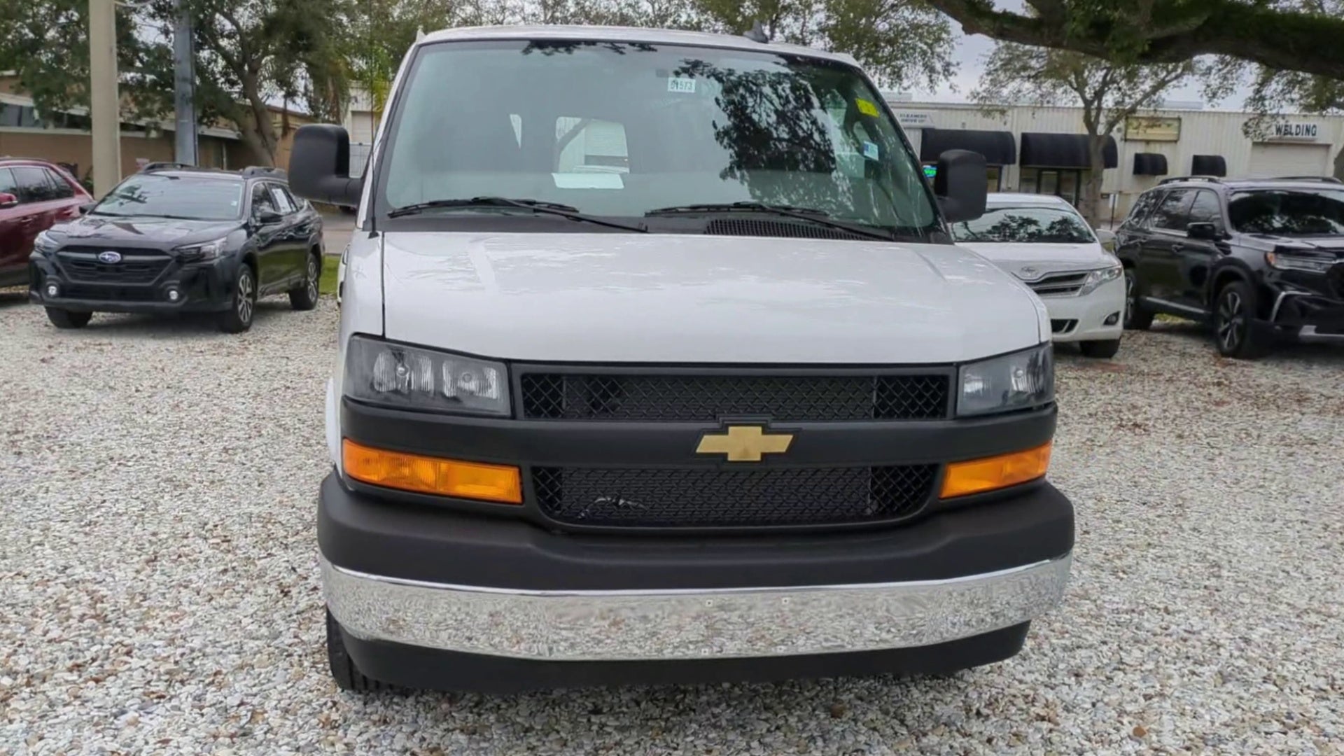 2025 Chevrolet Express Cargo 2500 WT