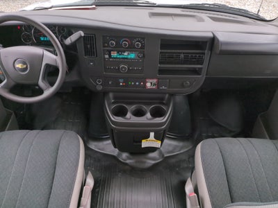 2025 Chevrolet Express Cargo WT