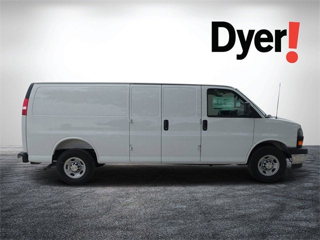 2025 Chevrolet Express Cargo 2500 WT