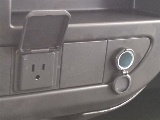 2025 Chevrolet Express Cargo 3500 WT