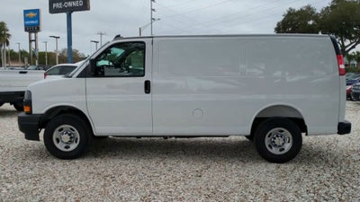 2025 Chevrolet Express Cargo 3500 WT