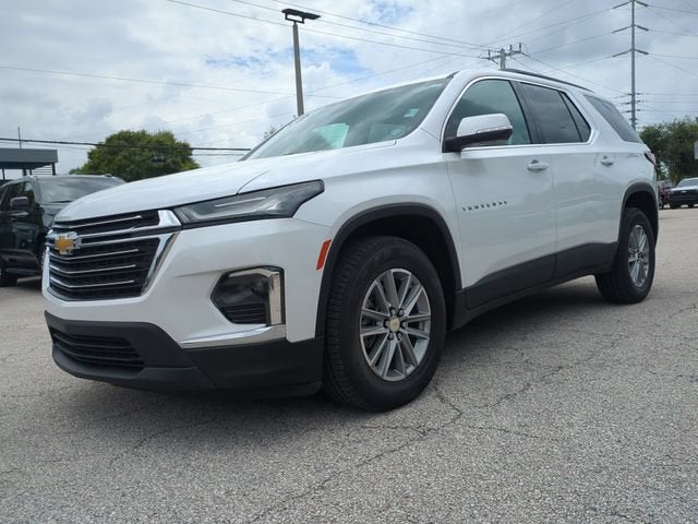 2022 Chevrolet Traverse LT Cloth