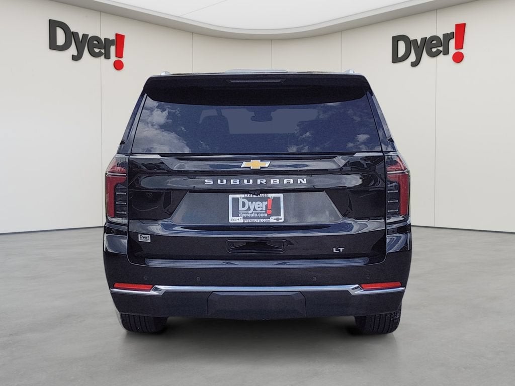 2025 Chevrolet Suburban LT