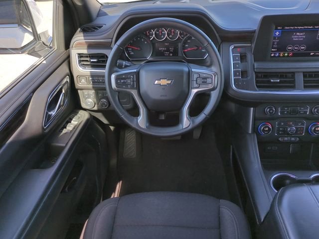 2023 Chevrolet Suburban LS