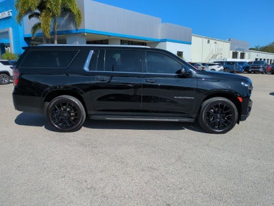 2022 Chevrolet Suburban High Country