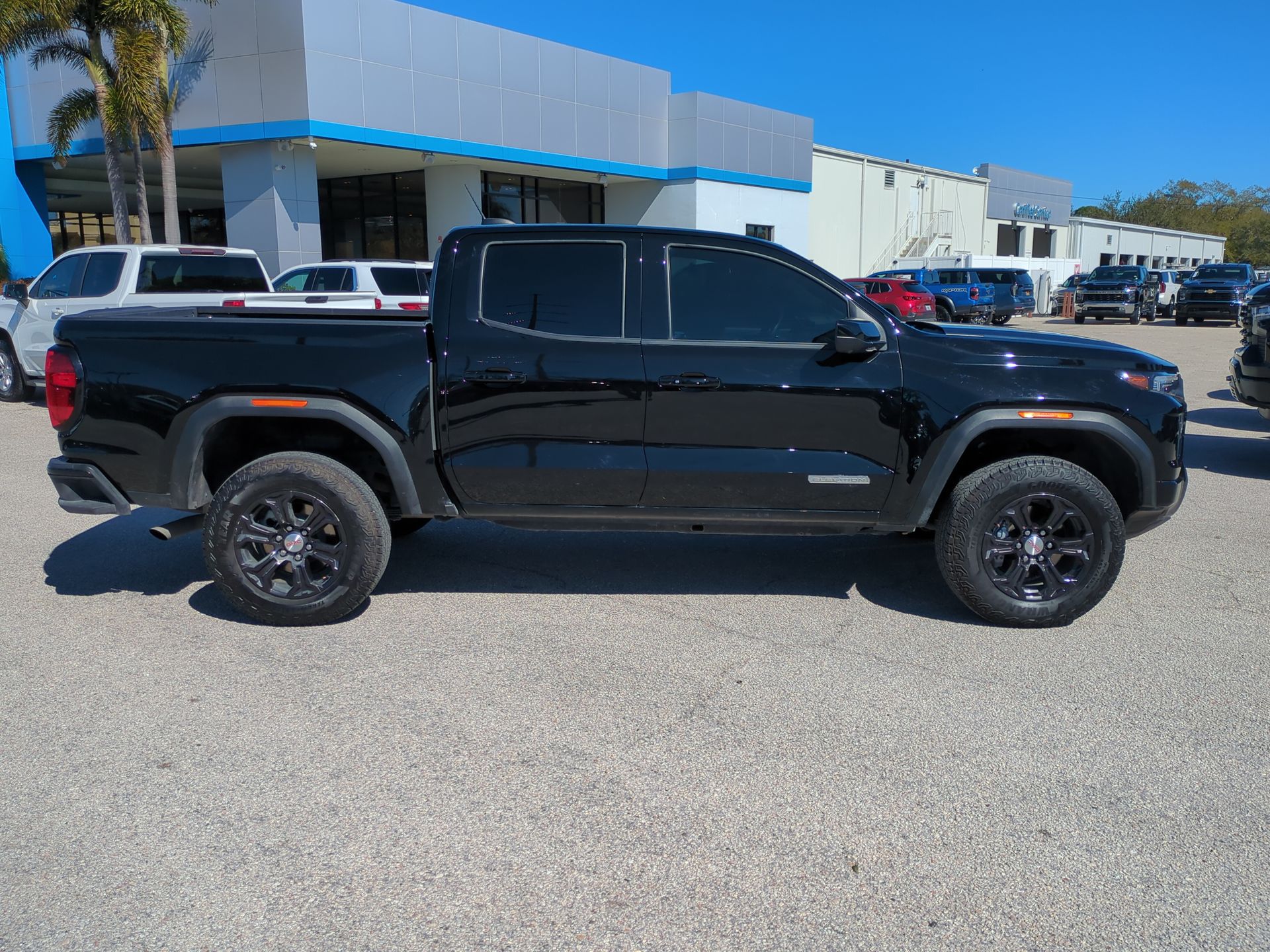 2024 GMC Canyon Elevation