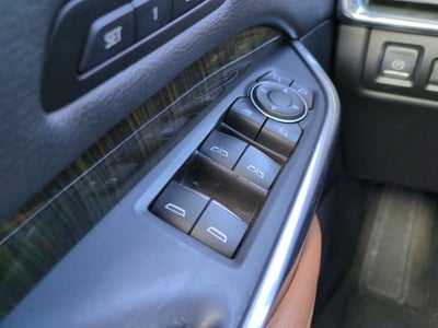 2019 Cadillac XT4 FWD Premium Luxury