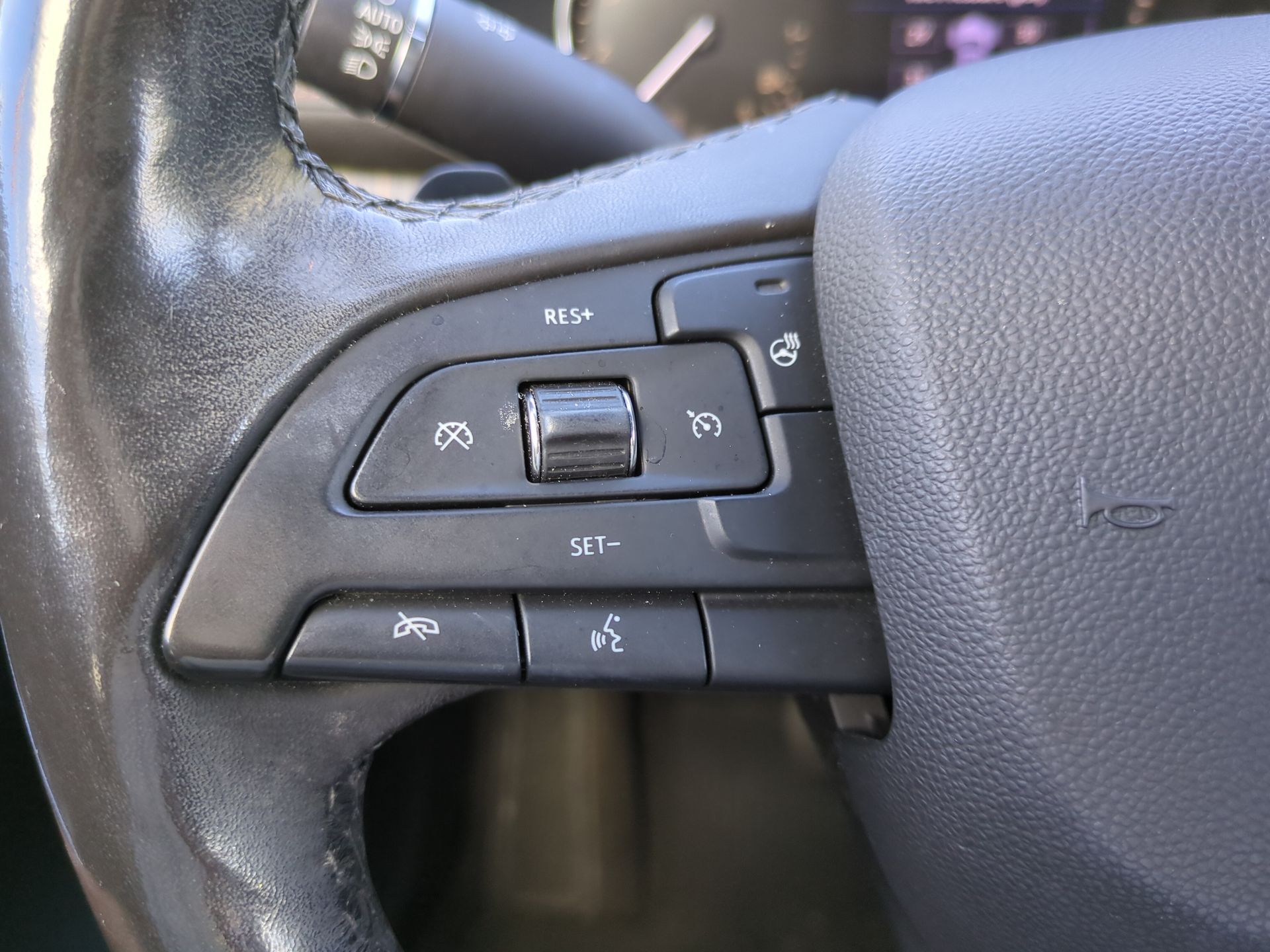 2019 Cadillac XT4 FWD Premium Luxury