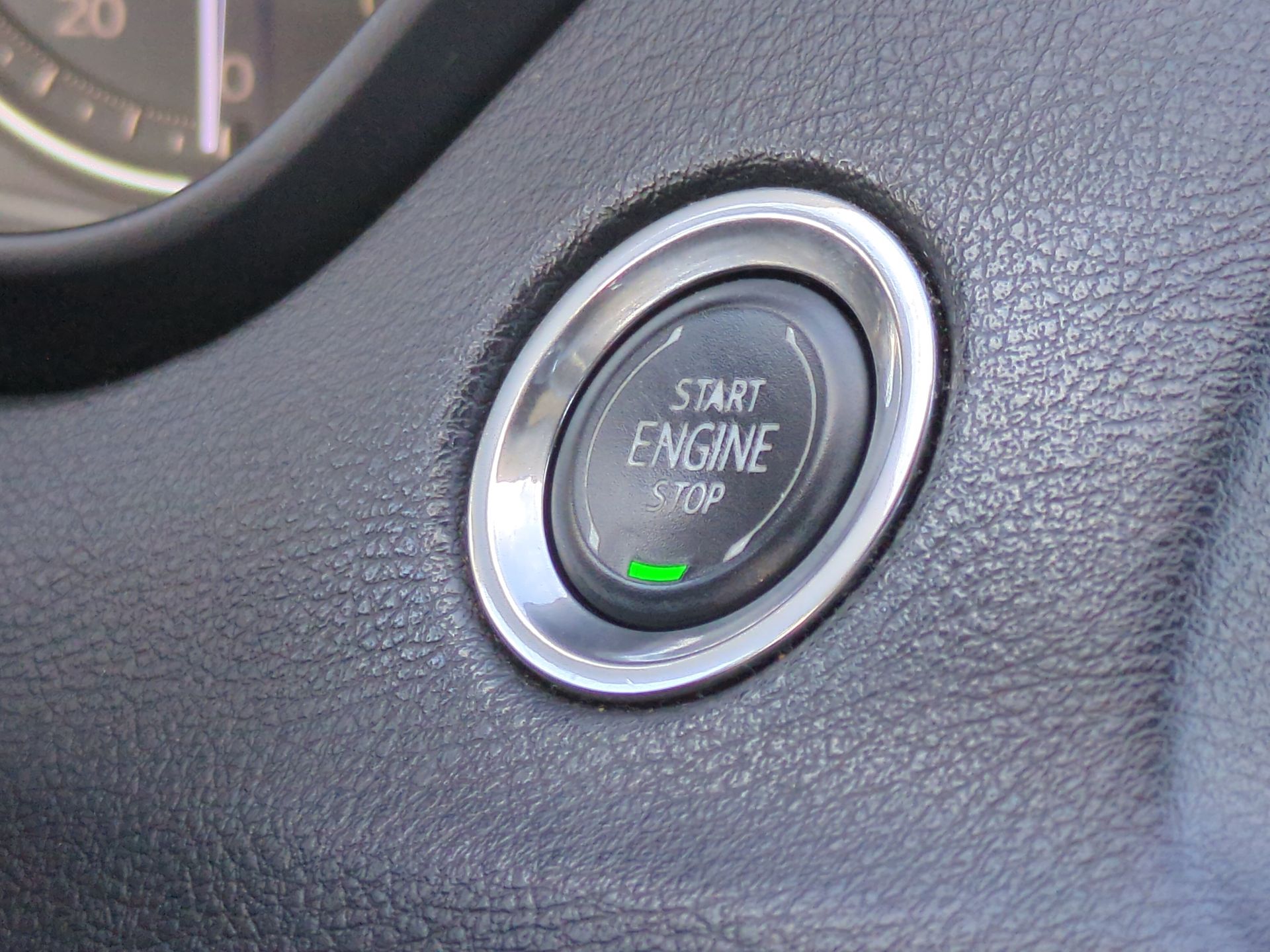 2019 Cadillac XT4 FWD Premium Luxury