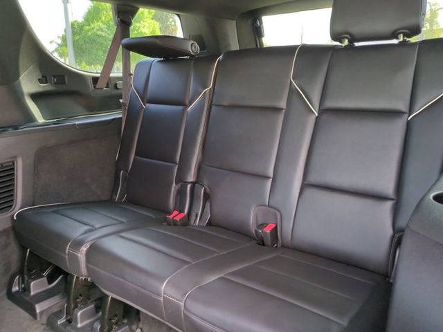 2022 Cadillac Escalade ESV Premium Luxury