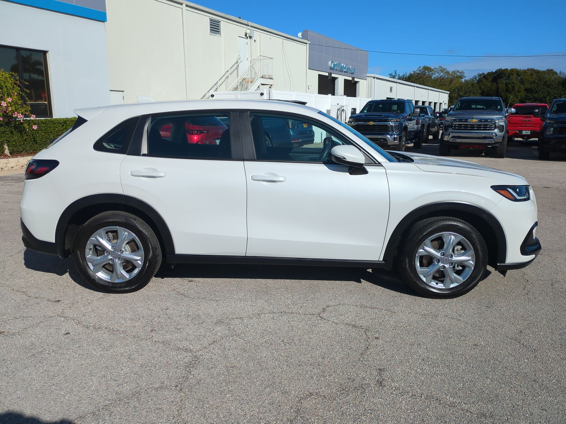 2025 Honda HR-V 2WD LX