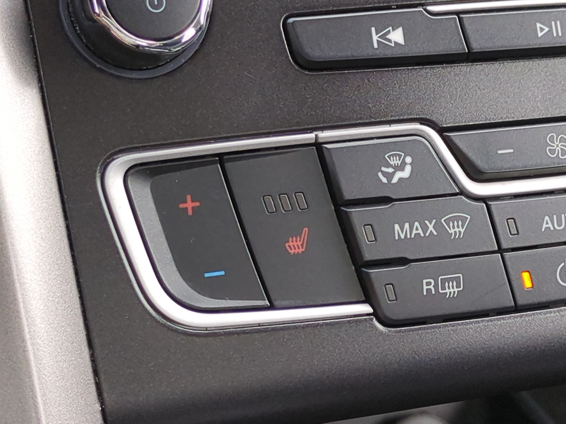 2020 Ford Fusion SEL