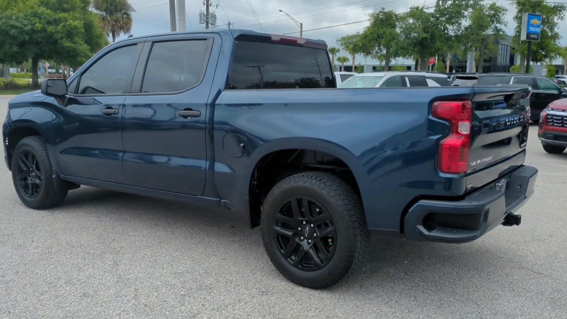 2022 Chevrolet Silverado 1500 Custom