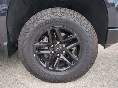 2022 Chevrolet Silverado 1500 Custom Trail Boss