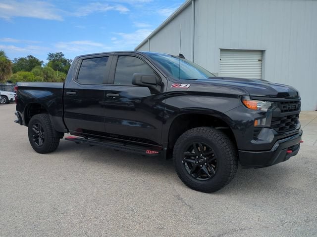 2022 Chevrolet Silverado 1500 Custom Trail Boss