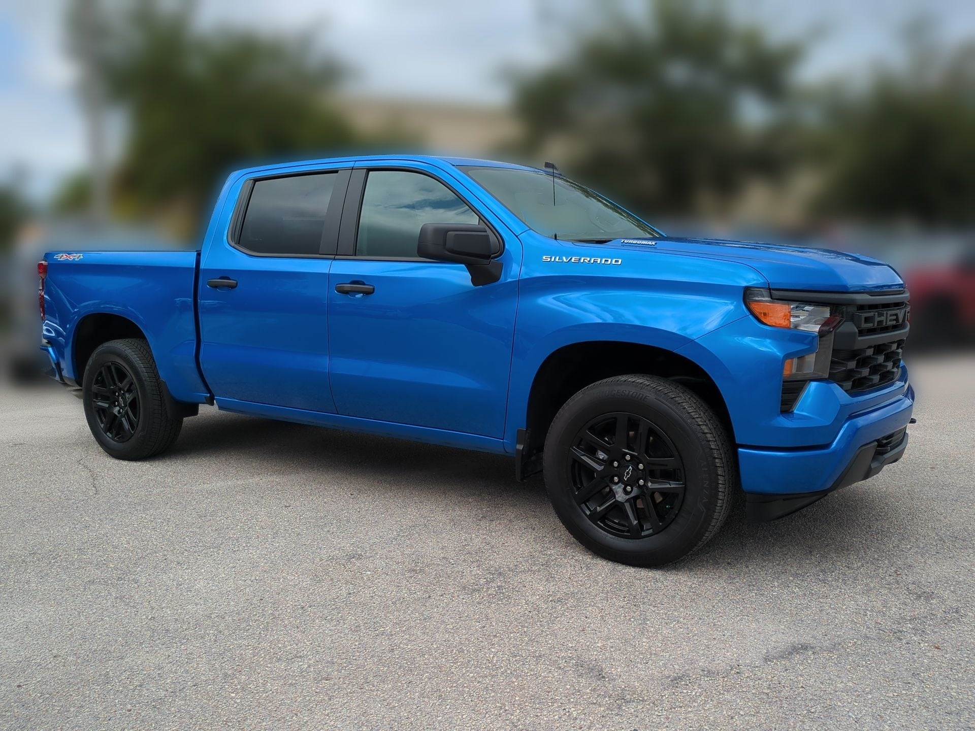 2025 Chevrolet Silverado 1500 Custom