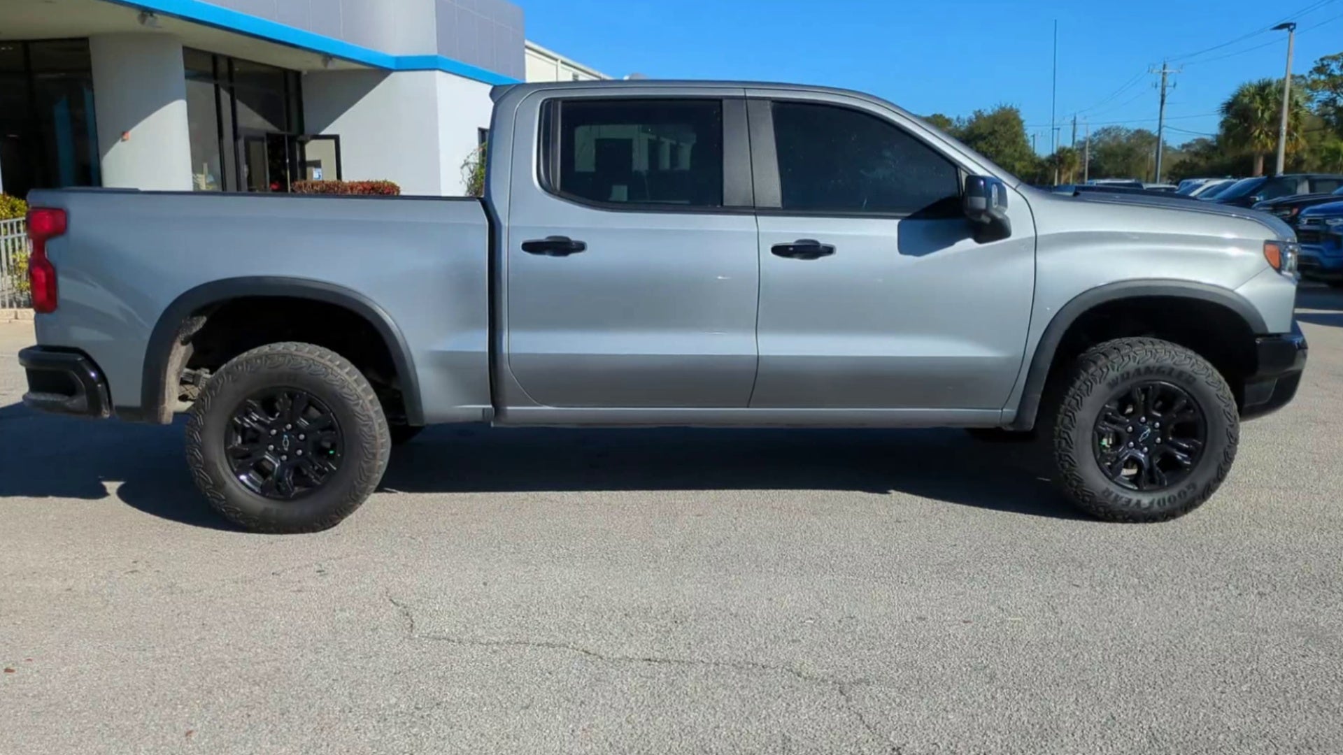 2024 Chevrolet Silverado 1500 ZR2