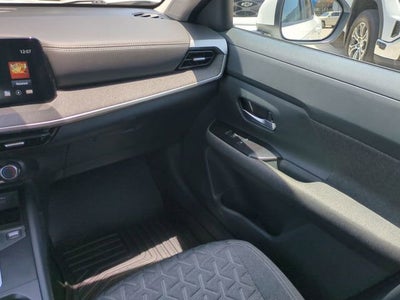 2025 Nissan Kicks SV FWD