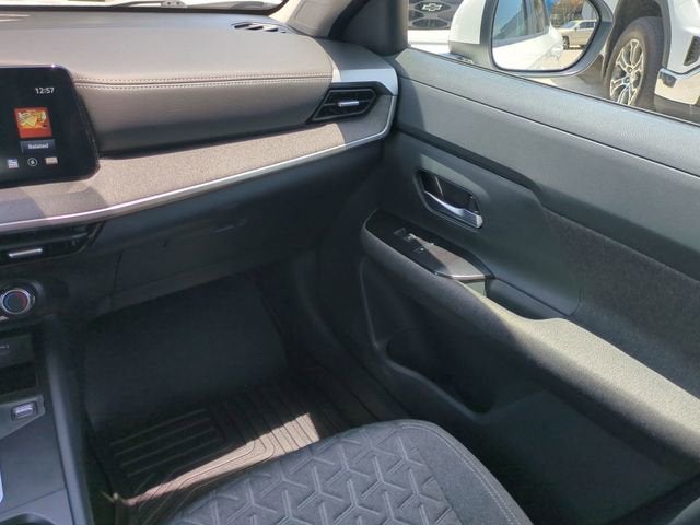 2025 Nissan Kicks SV FWD