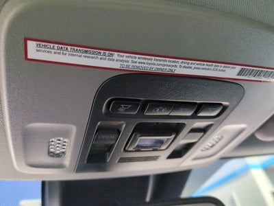 2020 Toyota Camry Hybrid XLE