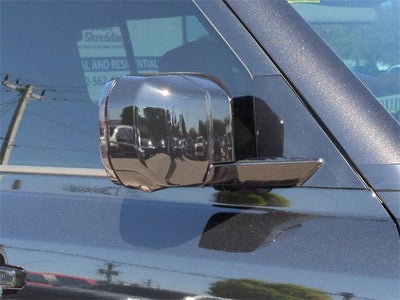 2025 Land Rover Defender 110 P400 X