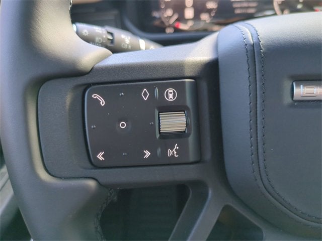 2025 Land Rover Defender 110 P400 X