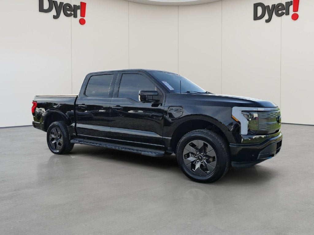 2023 Ford F-150 Lightning Lariat