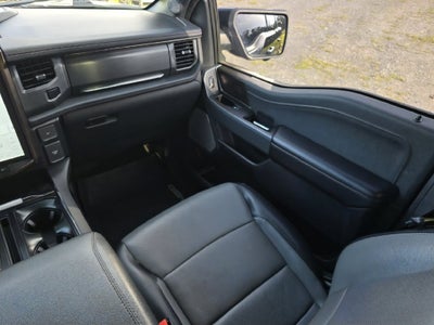 2023 Ford F-150 Lightning Lariat