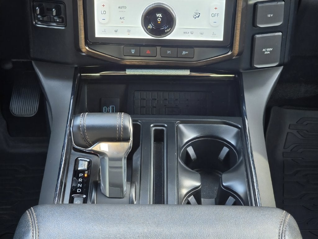 2023 Ford F-150 Lightning Lariat