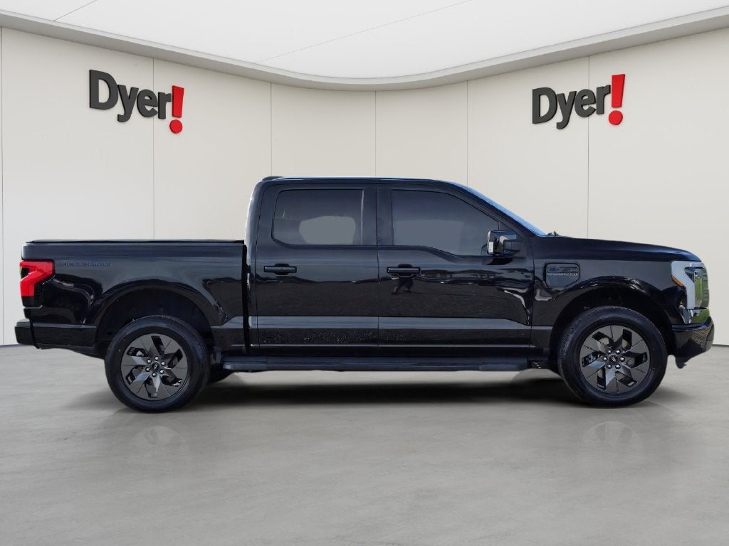 2023 Ford F-150 Lightning Lariat
