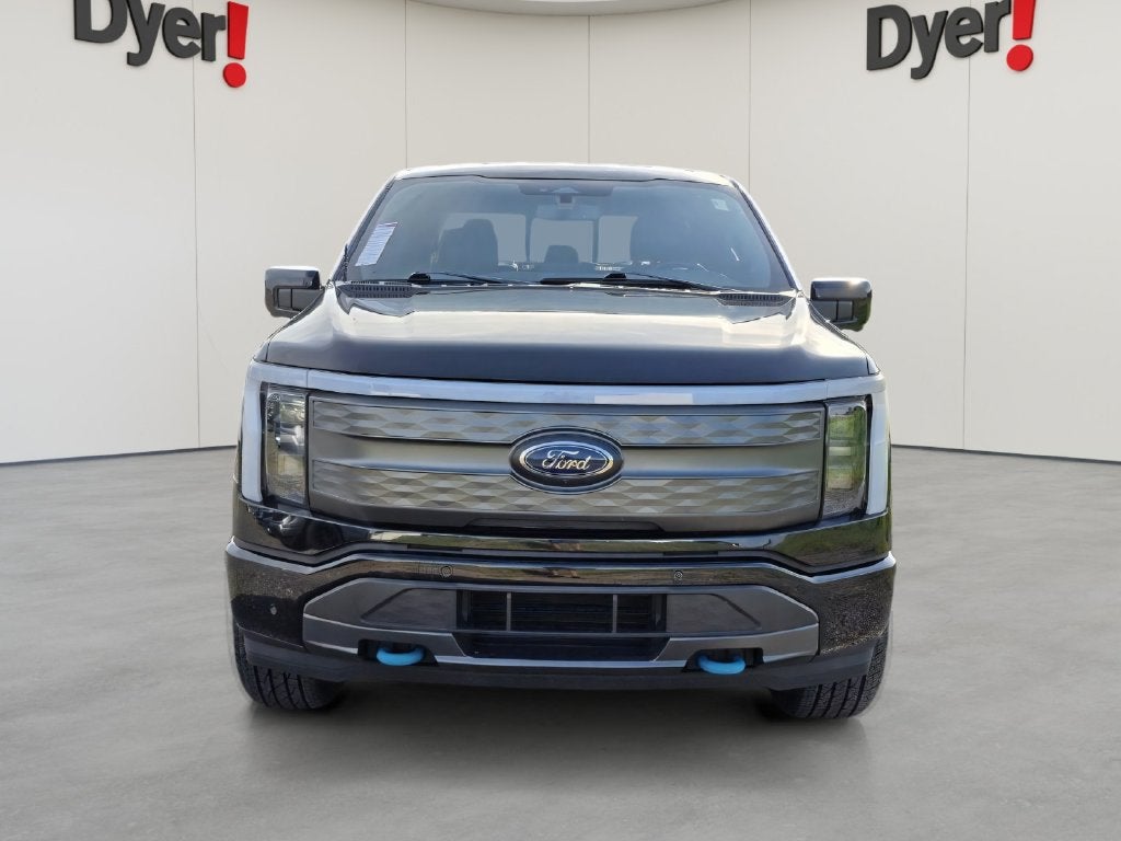 2023 Ford F-150 Lightning Lariat