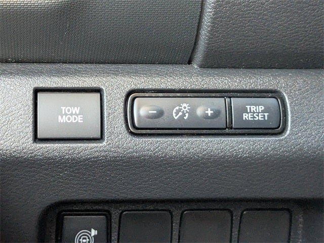 2023 Nissan Frontier PRO-X