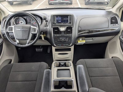 2012 Chrysler Town & Country Touring