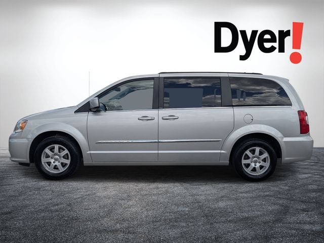 2012 Chrysler Town & Country Touring