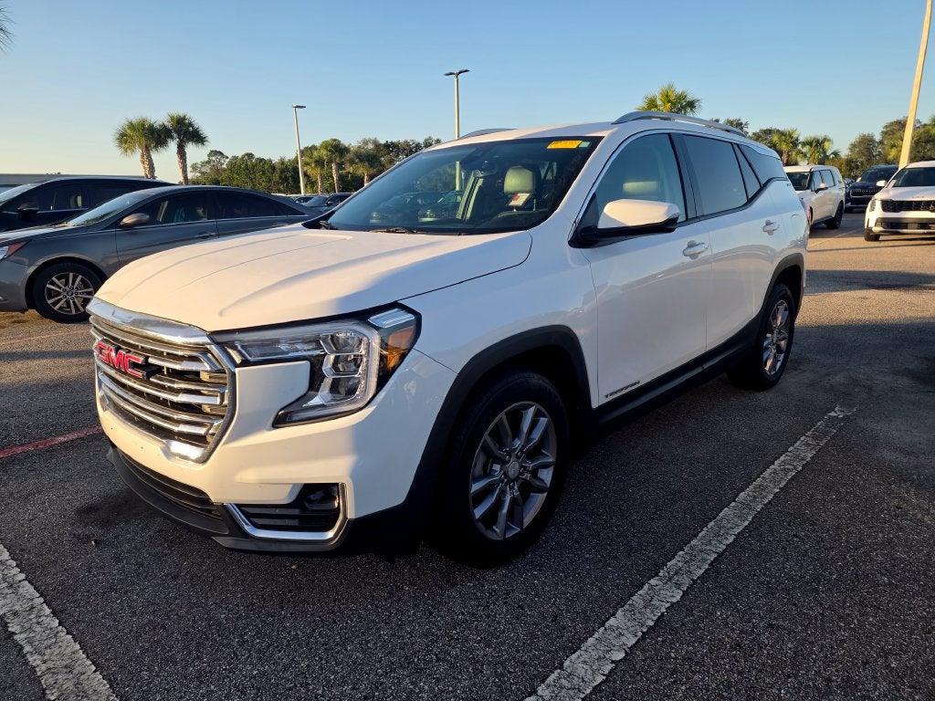 2023 GMC Terrain SLT