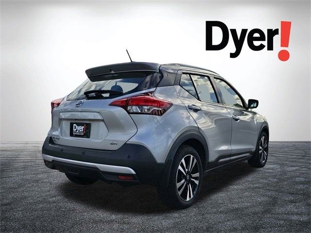 2020 Nissan Kicks SR